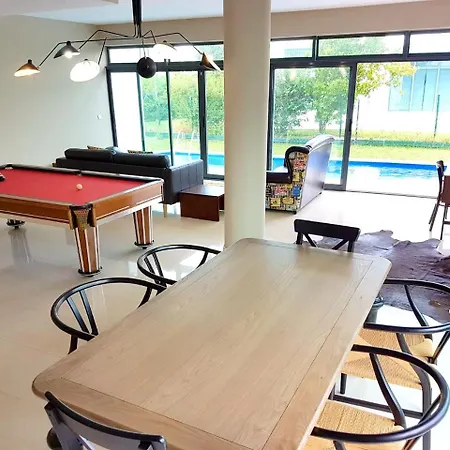 Villa R. Jorge Vieira Villa Palmela